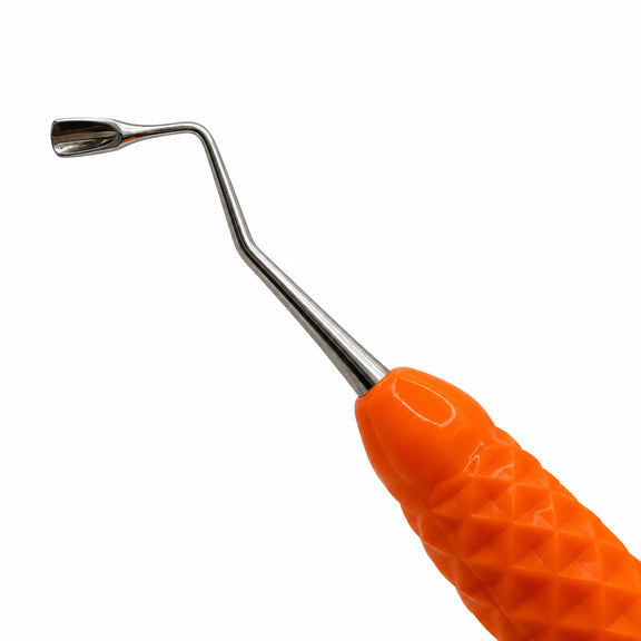 Cupped scoop end for shaping cusps and ridges